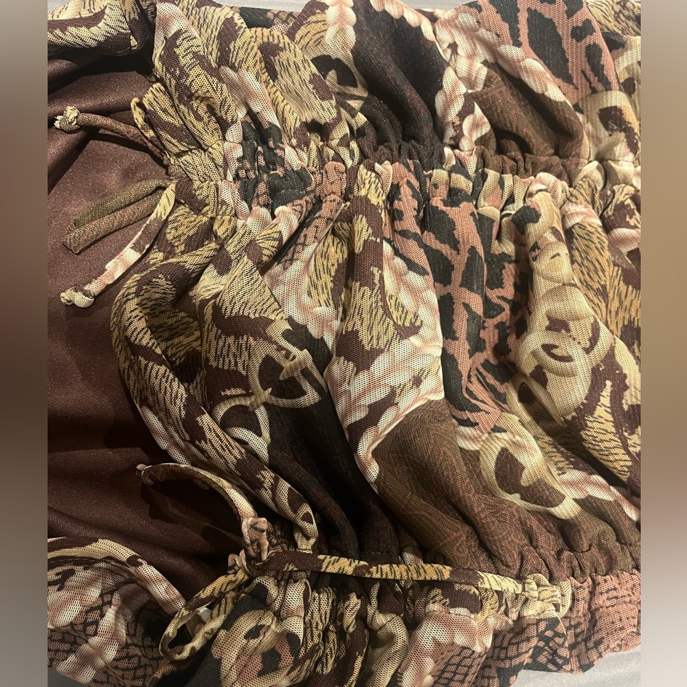 Patterned Body Con Dress - Picture 3 of 3